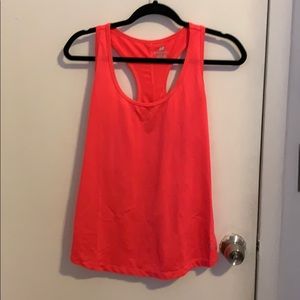 Hot pink striped textured fabric workout tank top